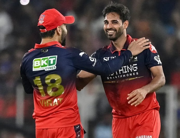 भुवनेश्वर कुमार ने रचा नया कीर्तिमान, आईपीएल इतिहास के पहले तेज गेंदबाज बनकर दुनिया को चौंकाया