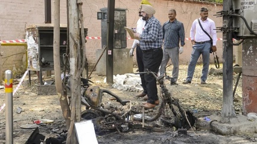 जालंधर बीएसएफ कैंप धमाके का मुख्य आरोपी गिरफ्तार, आतंकी शहजाद भट्टी के इशारे पर रची गई थी बड़ी साजिश।