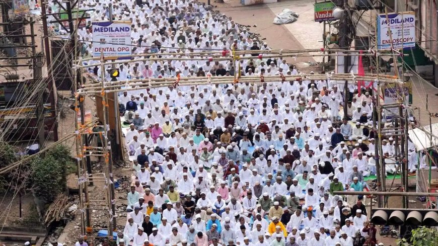 कोलकाता में ऐतिहासिक बदलाव- 107 वर्षों बाद रेड रोड पर नहीं हुई बकरीद की नमाज, ब्रिगेड परेड ग्राउंड बने नए गवाह