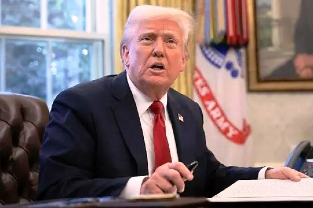 G-7 शिखर सम्मेलन में खुद को 'बॉस' बताने वाले वायरल वीडियो पर अमेरिकी राष्ट्रपति की सफाई, कूटनीतिक हलकों में मची हलचल के बीच बयान को बताया महज एक मजाक