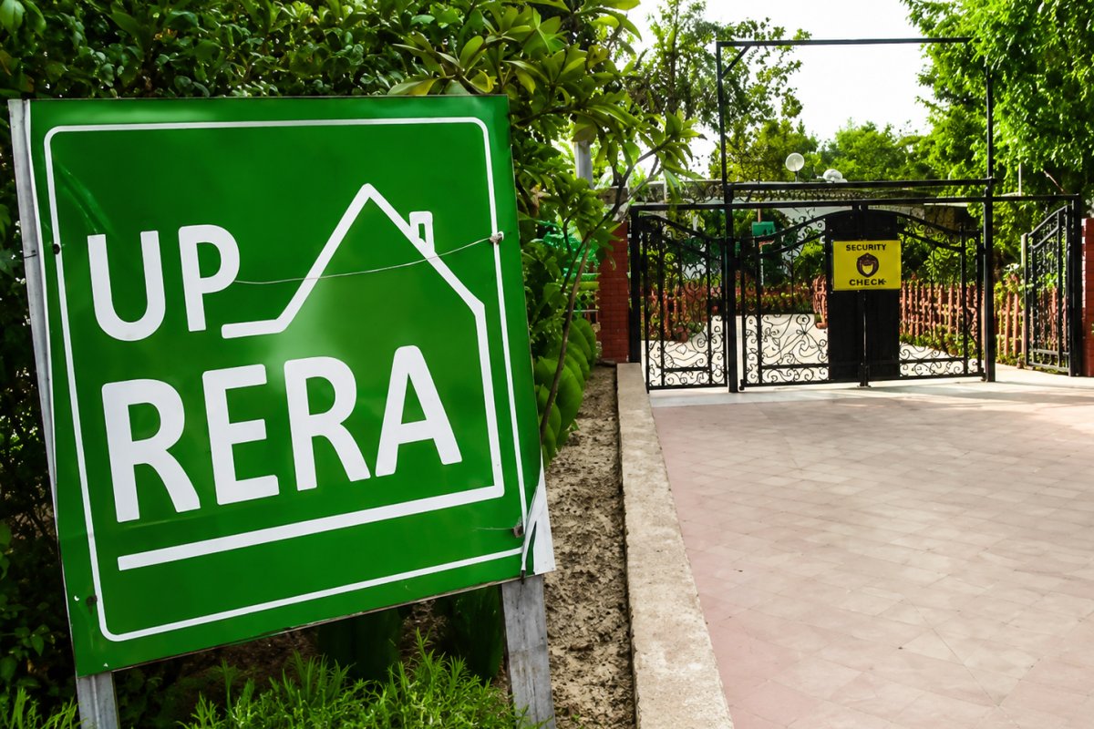 UP RERA Action: यूपी रेरा के रडार पर आए 76 रियल एस्टेट प्रोजेक्ट्स, बिल्डर्स पर सख्त कार्रवाई की तैयारी