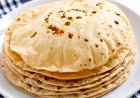 Soft Roti Tips: रोटियों को लंबे समय तक मुलायम रखने का नायाब तरीका, बदल जाएगा किचन का काम करने का अंदाज