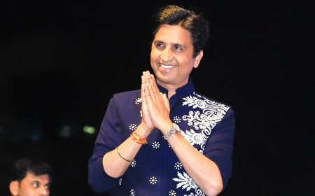 प्रसिद्ध कवि और प्रखर वक्ता डॉ. कुमार विश्वास ने देश विरोधी ताकतों की साजिश बताते हुए CJP की मंशा पर खड़े किए तीखे सवाल