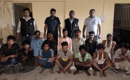 गुरुग्राम में राष्ट्रीय सुरक्षा को लेकर पुलिस की बड़ी कार्रवाई, झुग्गियों में छिपकर रह रहे 13 अवैध बांग्लादेशी घुसपैठिए गिरफ्तार
