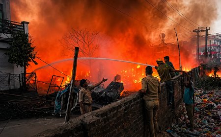 Delhi Fire Service Action: लखनऊ हादसे से दिल्ली ने लिया सबक, तंग गलियों में आग बुझाने के लिए बेड़े में शामिल होंगे 26 नए वाहन