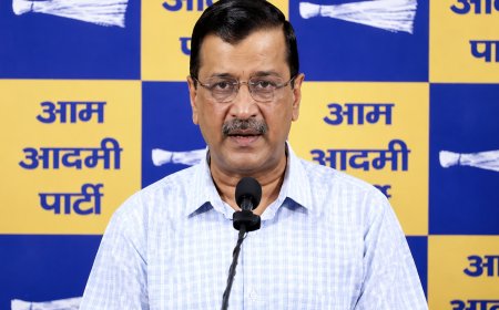 Kejriwal in Ayodhya: रामलला की शरण में अरविंद केजरीवाल, अयोध्या दौरे से उत्तर प्रदेश की राजनीति में मचेगी हलचल