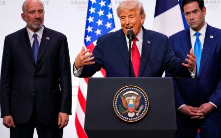 US Iran War Tension: स्ट्रेट ऑफ होर्मुज के पास अमेरिका का ईरान पर हवाई हमला, ट्रंप बोले- 'अस्तित्व मिटा देंगे'