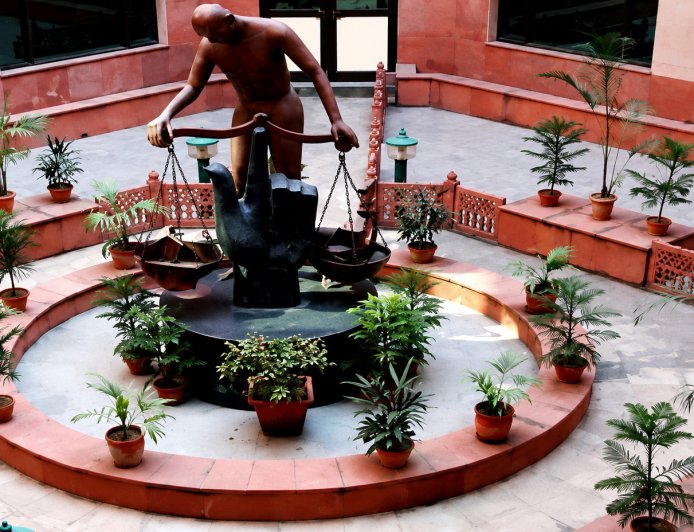 उपभोक्ता फोरम का बड़ा फैसला: AC से कूलिंग न मिलने पर फुजित्सु जनरल इंडिया को पूरी रकम वापस करने का आदेश