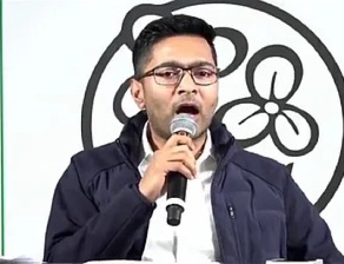 भड़काऊ बयानबाजी के गंभीर मामले में घिरे टीएमसी सांसद अभिषेक बनर्जी, भवानी भवन में अपराध अन्वेषण विभाग ने की मैराथन पूछताछ