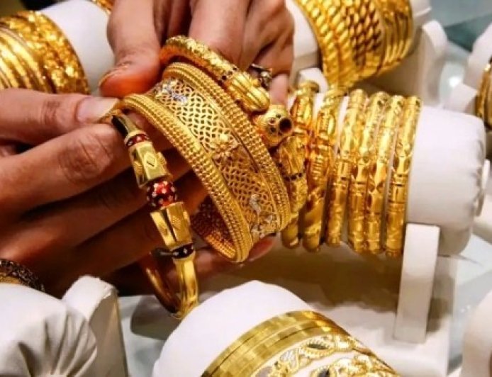 देश के प्रमुख शहरों में आज के भाव: आभूषण खरीदने से पहले देखें सोने- चांदी की रेट लिस्ट