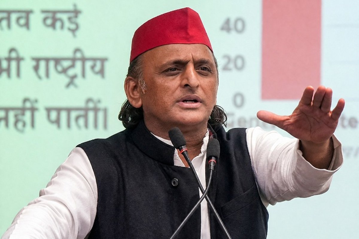 Akhilesh Yadav Targets BJP: 'सांचा नहीं पूरा ढांचा बदलना चाहिए, सनातनी बहुत दुःखी हैं', बीजेपी पर बरसे अखिलेश यादव
