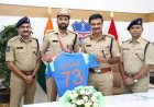 Mohammed Siraj Meets Telangana DGP: डीएसपी मोहम्मद सिराज ने तेलंगाना डीजीपी सीवी आनंद से की शिष्टाचार मुलाकात, तस्वीरें वायरल