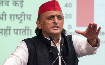 Akhilesh Yadav Targets BJP: 'सांचा नहीं पूरा ढांचा बदलना चाहिए, सनातनी बहुत दुःखी हैं', बीजेपी पर बरसे अखिलेश यादव
