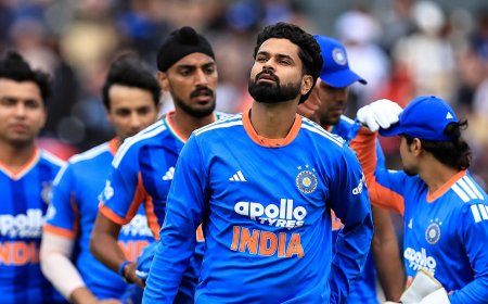 ICC T20 Ranking: टीम इंडिया पर नंबर-1 रैंकिंग गंवाने का खतरा, इंग्लैंड 5वां टी20 मैच जीतते ही छीन लेगा ताज