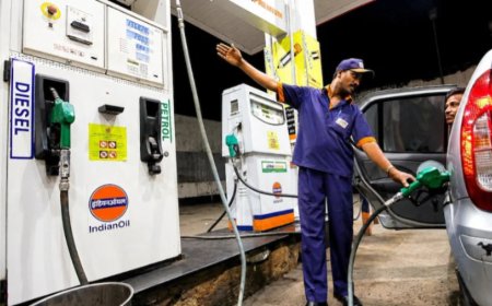 Fuel Price 12 July 2026: दिल्ली से मुंबई तक पेट्रोल-डीजल के नए रेट जारी, चेक करें अपने शहर का भाव