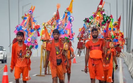 Kanwar Yatra QR Code: अब नहीं भटकेंगे शिवभक्त! क्यूआर कोड स्कैन करते ही मिलेगा कांवड़ यात्रा का सही रूट