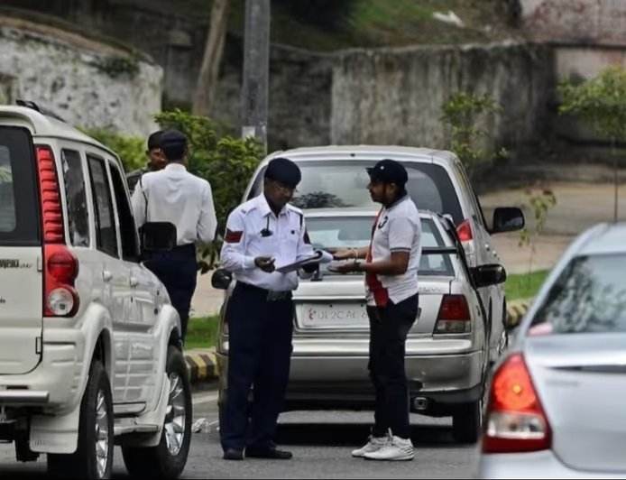 New Traffic Rules Draft: ट्रैफिक नियमों में बदलाव की तैयारी, हर गलती पर नहीं कटेगा चालान; जानें सरकार का नया ड्राफ्ट प्लान