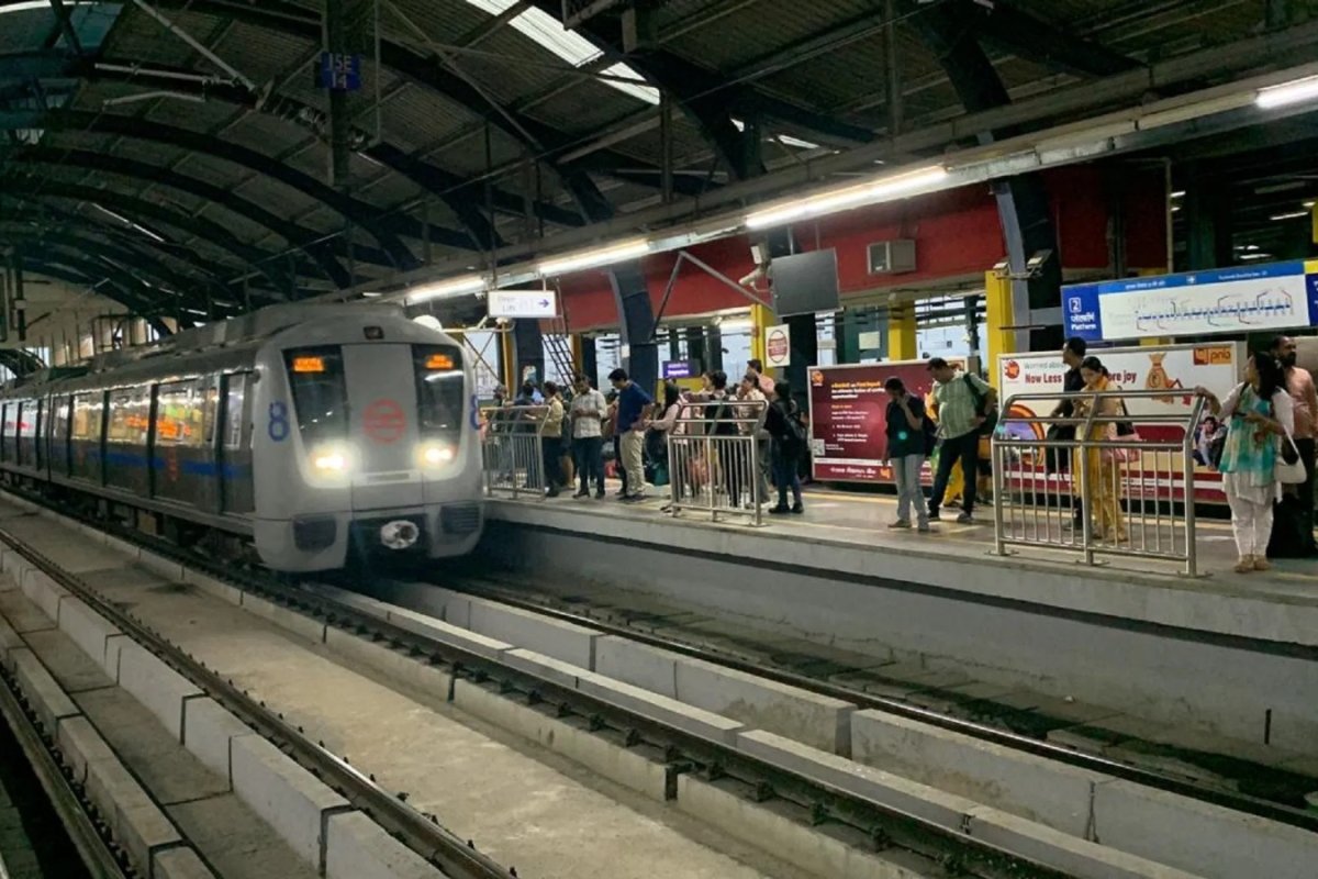 Delhi Metro Timings 15 August: स्वतंत्रता दिवस पर सुबह 4 बजे से शुरू होगी मेट्रो सेवा, DMRC ने जारी किया नया शेड्यूल