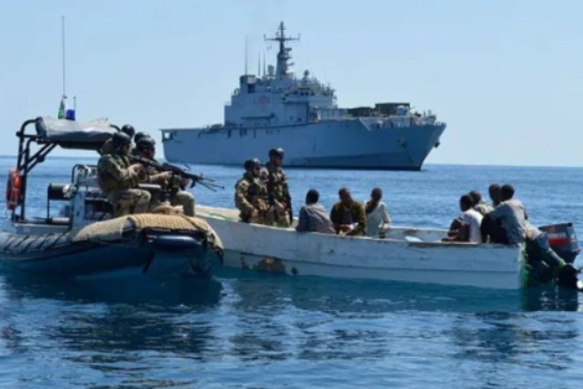 Somalia Pirate Hijack: पुंटलैंड तट के पास तुर्की का हथियारों से लदा जहाज अगवा, 6 भारतीय समेत 10 क्रू मेंबर्स बंधक