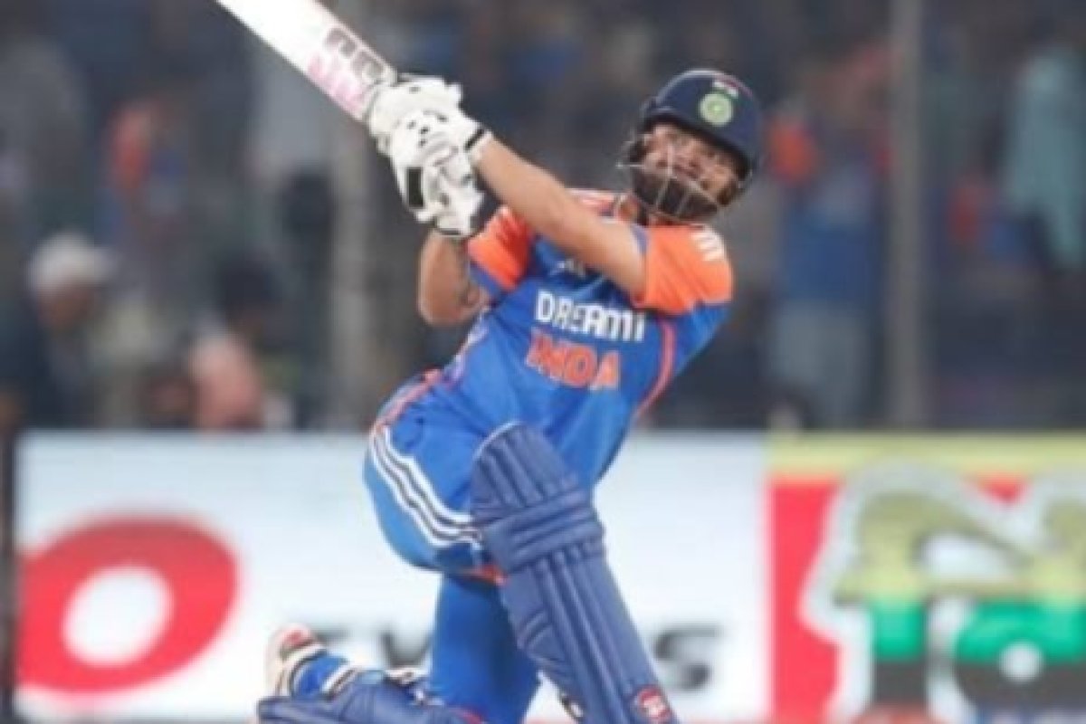 UP T20 League 2026: रिंकू सिंह का 414 की स्ट्राइक रेट से तूफान, महज 7 गेंदों में 29 रन ठोक मेरठ को दिलाई 10 विकेट से जीत 