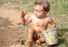 Child Health Care Tips: क्या आपका बच्चा भी खाता है मिट्टी या चॉक? न करें इग्नोर, पीडियाट्रिशियन ने बताई वजह