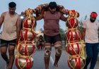 Kanwar Yatra 2026: 301 लीटर गंगाजल लेकर निकले मेरठ के आकाश भोला, गौ माता को राष्ट्र माता बनाने की अनोखी मांग