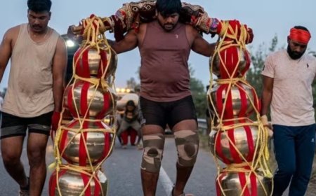 Kanwar Yatra 2026: 301 लीटर गंगाजल लेकर निकले मेरठ के आकाश भोला, गौ माता को राष्ट्र माता बनाने की अनोखी मांग