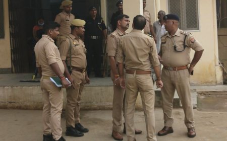 Deoria Crime News: बहन के कथित प्रेमी को रोकना भाई को पड़ा भारी, कुदाल से हमला कर किया गंभीर रूप से घायल