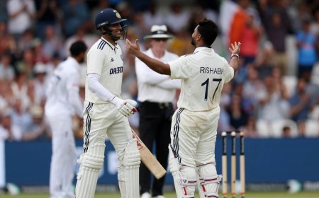 Rishabh Pant Test Sixes Record: टेस्ट क्रिकेट में इतिहास रचने के करीब ऋषभ पंत, सचिन तेंदुलकर और एमएस धोनी का रिकॉर्ड निशाने पर