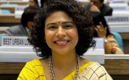 IAS Durga Shakti Nagpal Contempt Case: सिविल जज को फोन कर दबाव बनाने का आरोप, हाईकोर्ट ने आपराधिक अवमानना के दिए निर्देश