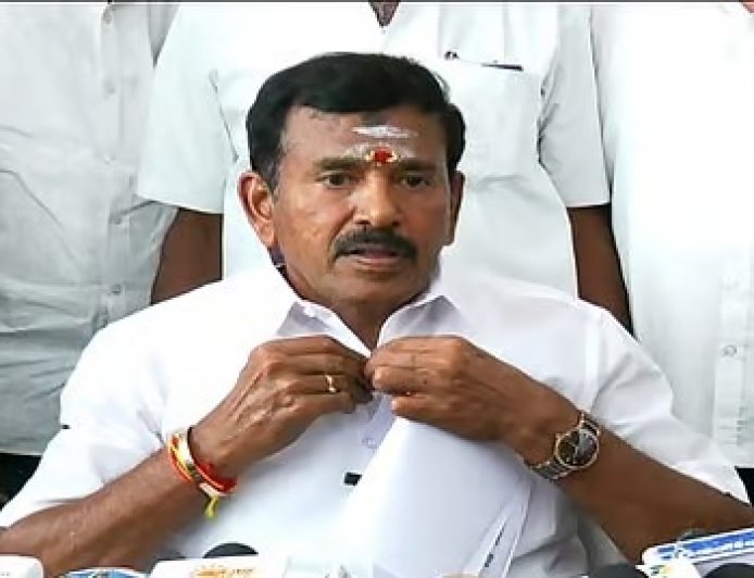 Tamil Nadu Politics: अभिनेत्री पर टिप्पणी मामले में पुलिस परामर्श के बाद गिरफ्तारी की कार्रवाई, जानें पूरा राजनीतिक घटनाक्रम