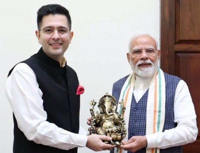 AAP MP Raghav Chadha Meets PM Narendra Modi: आप सांसद राघव चड्ढा ने पीएम नरेंद्र मोदी से की मुलाकात, जानिए चर्चा के प्रमुख बिंदु