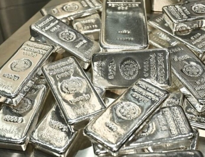 Top Silver ETFs: इन 5 सिल्वर ईटीएफ ने 1 महीने में दिया बंपर रिटर्न, देखें पूरी लिस्ट 