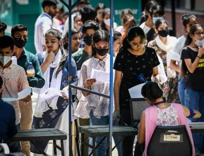 NEET UG Counselling 2026: नीट यूजी राउंड 1 चॉइस फिलिंग की आखिरी तारीख बढ़ी, आज रात 11:59 बजे तक भरें कॉलेज प्राथमिकता 