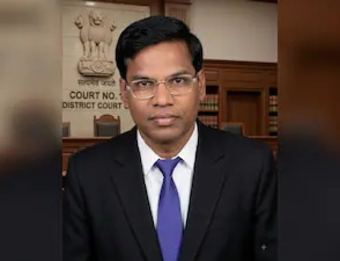 Judge Ravi Kumar Diwakar: ज्ञानवापी मामले में ऐतिहासिक आदेश देने वाले जज की पूरी कहानी
