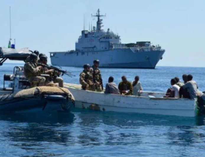 Somalia Pirate Hijack: पुंटलैंड तट के पास तुर्की का हथियारों से लदा जहाज अगवा, 6 भारतीय समेत 10 क्रू मेंबर्स बंधक