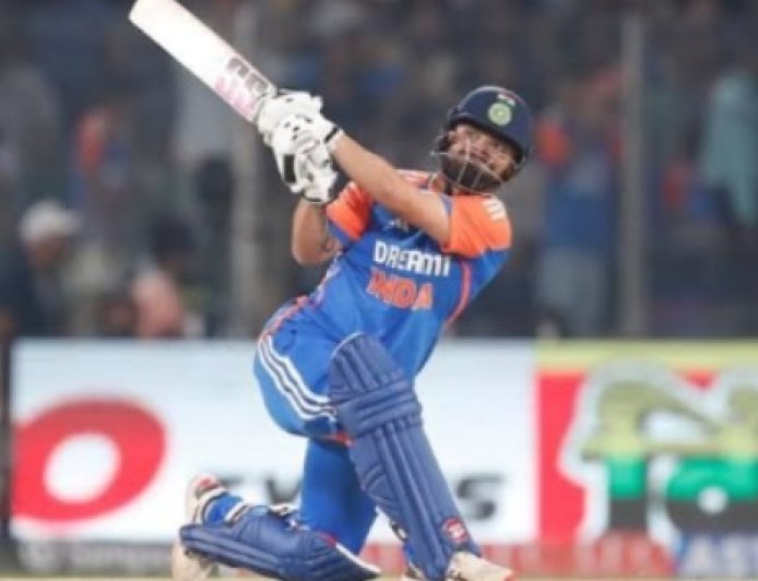 UP T20 League 2026: रिंकू सिंह का 414 की स्ट्राइक रेट से तूफान, महज 7 गेंदों में 29 रन ठोक मेरठ को दिलाई 10 विकेट से जीत 