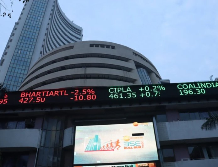 Stock Market Holiday Raksha Bandhan 2026: क्या 28 अगस्त को बंद रहेगा शेयर बाजार? जानिए NSE और BSE का आधिकारिक अपडेट 