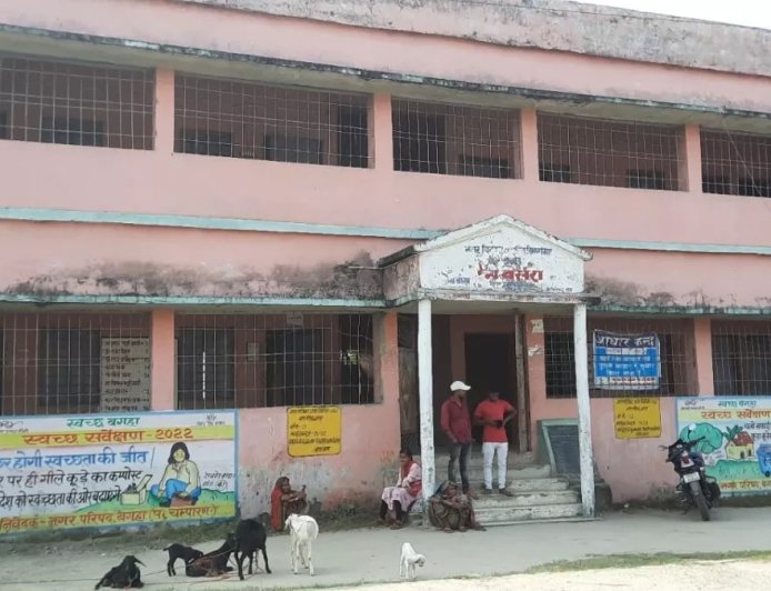 अपनों की बेरुखी: चाय मांगने पर 65 वर्षीय बीमार डॉक्टर को पत्नी-बेटी ने निकाला, गोरखपुर बस स्टैंड पर लावारिस मिले
