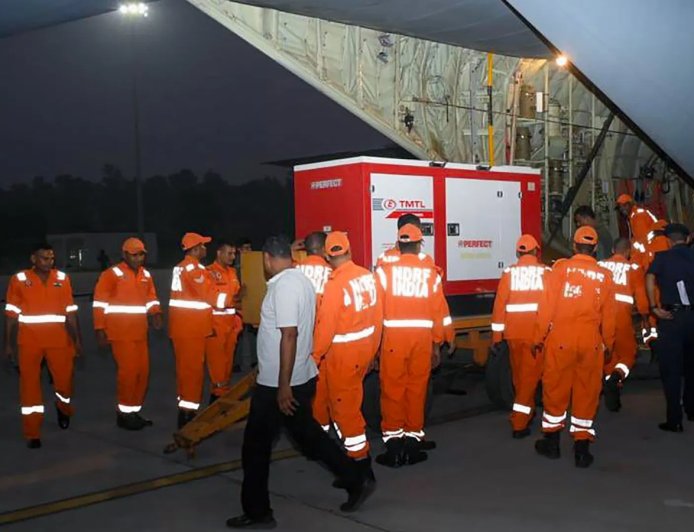 Nepal Flood Relief: नेपाल में जलप्रलय के बीच भारत ने भेजी 10 टन आपात राहत सामग्री, मदद को आगे आई वायुसेना