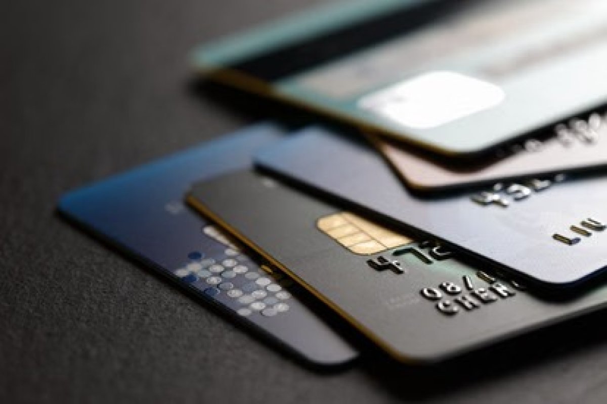 Debt Trap Solutions: पर्सनल लोन और क्रेडिट कार्ड EMI से हैं परेशान? जानिए कर्ज मुक्त होने के 3 असरदार तरीके