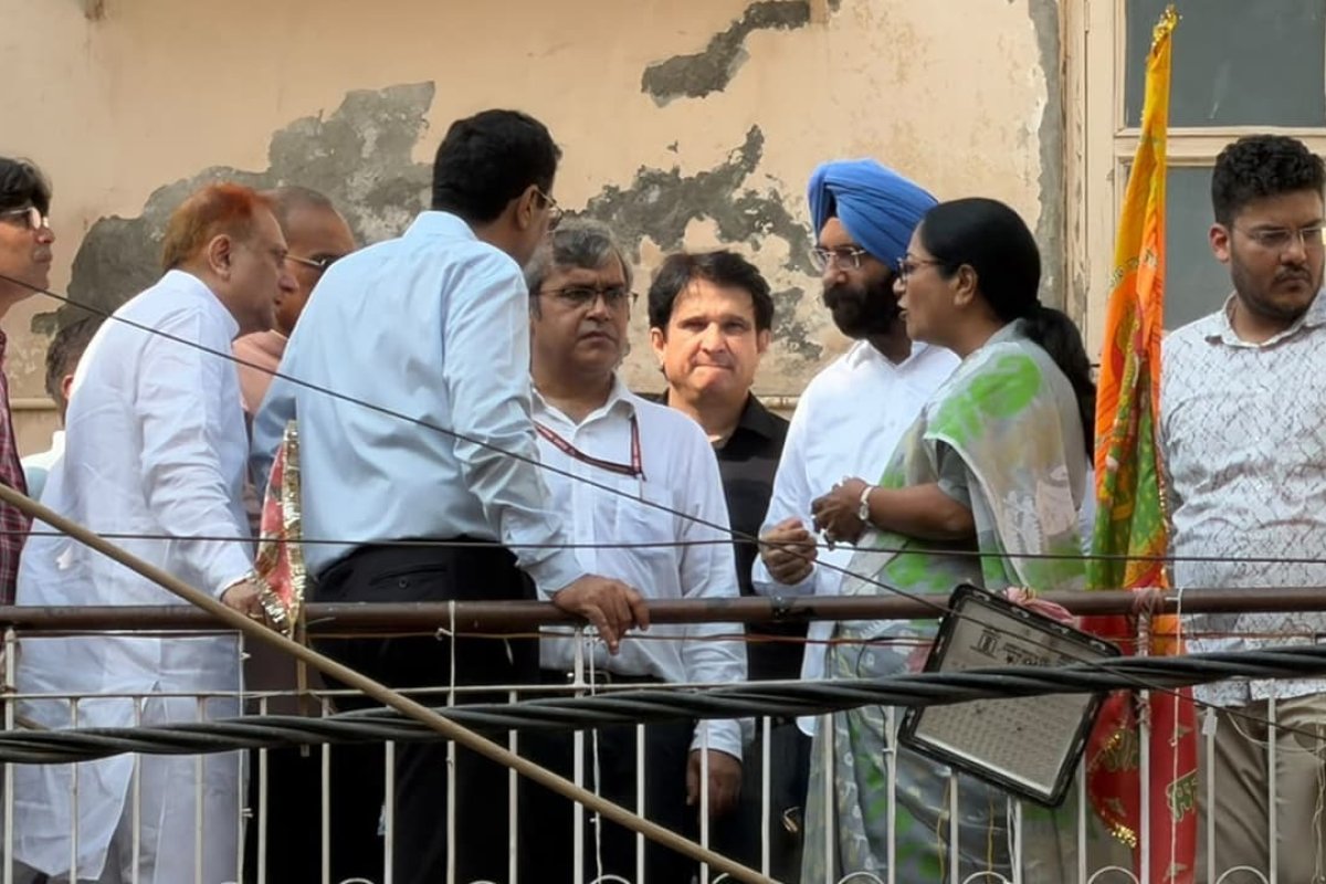 Delhi News: सत्य निकेतन पीजी हादसे में दिल्ली पुलिस की बड़ी कार्रवाई, ऑपरेटर सुधांशु को किया अरेस्ट