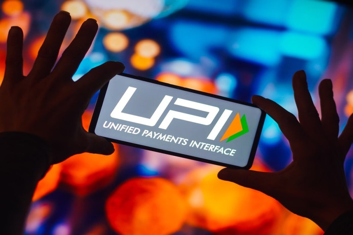 UPI Transaction Charges: 15 अक्टूबर से बड़े मर्चेंट पेमेंट पर नई शुल्क व्यवस्था, जानिए आम उपभोक्ता पर क्या पड़ेगा असर