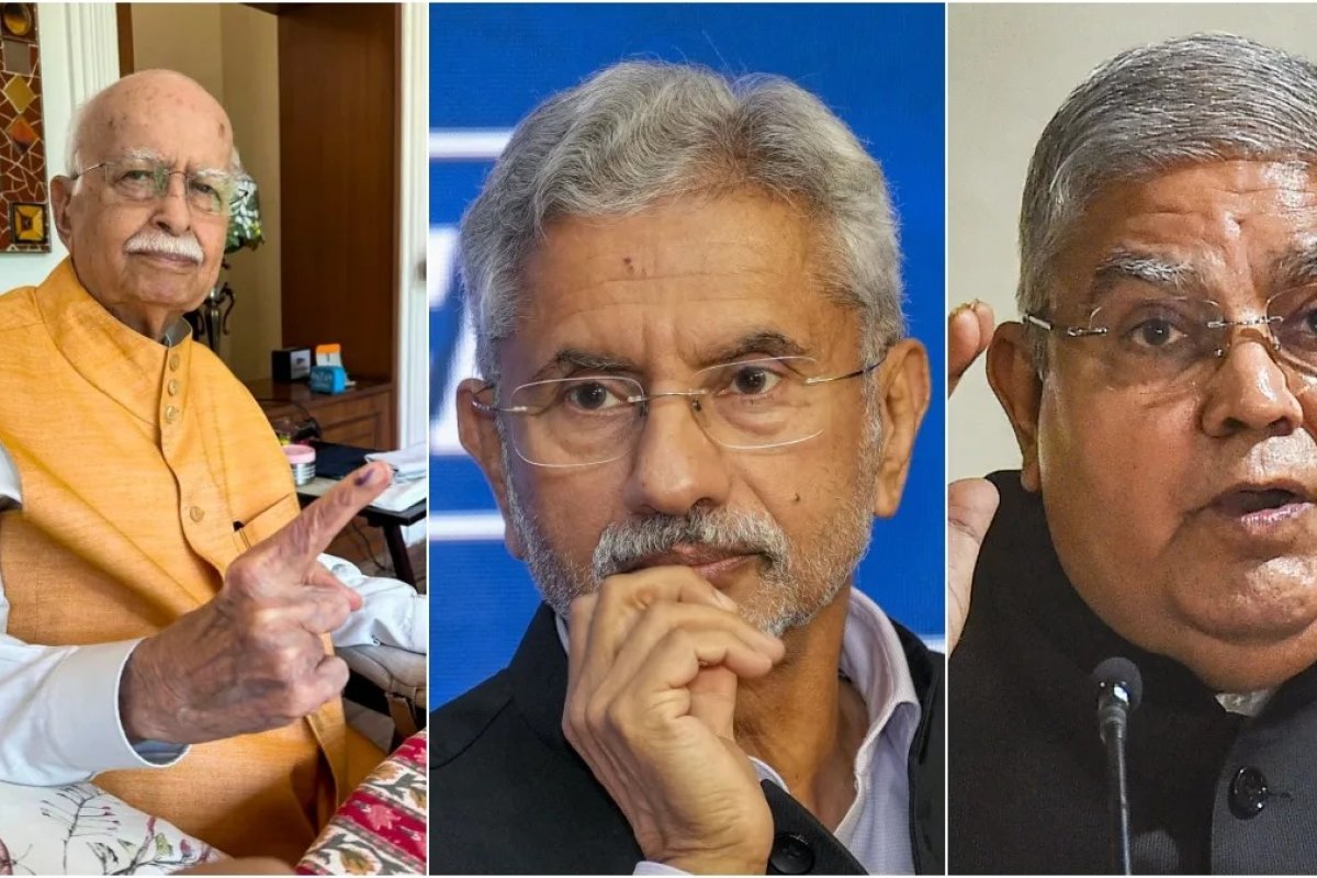 Delhi SIR Voter List: आडवाणी, एस. जयशंकर और जगदीप धनखड़ को चुनाव आयोग का नोटिस, स्पेशल रिविजन में सामने आईं विसंगतियां