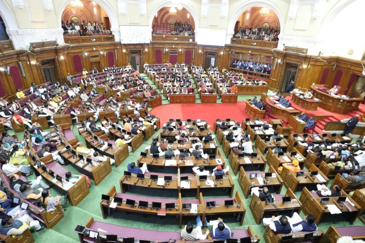 UP MLC Election 2026: यूपी विधान परिषद चुनाव के लिए भाजपा ने घोषित किए 6 प्रत्याशी, गोरखपुर-फैजाबाद सीट से ध्रुव त्रिपाठी को बनाया उम्मीदवार