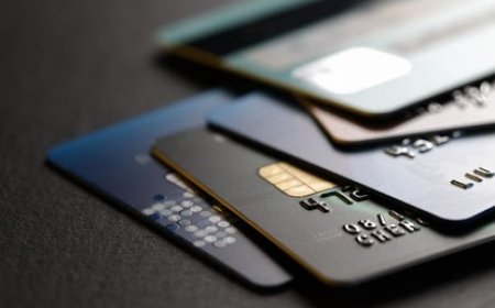 Debt Trap Solutions: पर्सनल लोन और क्रेडिट कार्ड EMI से हैं परेशान? जानिए कर्ज मुक्त होने के 3 असरदार तरीके