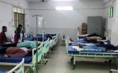 Munger News: मुंगेर इंजीनियरिंग कॉलेज में प्रसाद खाने के बाद बिगड़ी 35 से अधिक छात्रों की तबीयत, 11 और अस्पताल में भर्ती