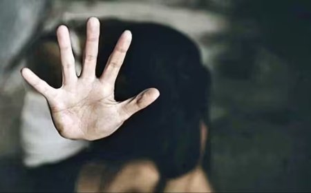 Jamui News: नाबालिग छात्रा से अभद्रता और छात्र की पिटाई पर तनाव, पुलिस ने 3 संदिग्धों को हिरासत में लिया