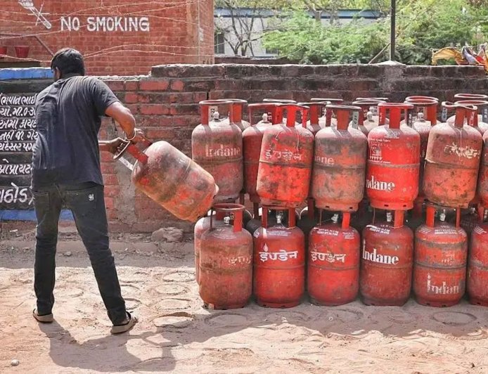 LPG Price Today 4 September 2026: घरेलू और कमर्शियल एलपीजी सिलेंडर के नए रेट जारी, जानें दिल्ली से पटना तक की कीमतें