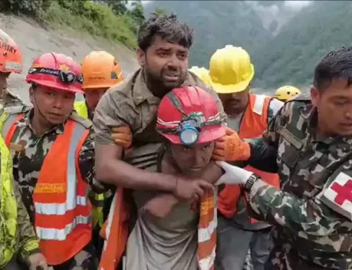Nepal Tunnel Rescue: नेपाल टनल हादसे में 9 दिन बाद चमत्कार, जानिए कैसे मौत को मात देकर बाहर आए संजय शाह